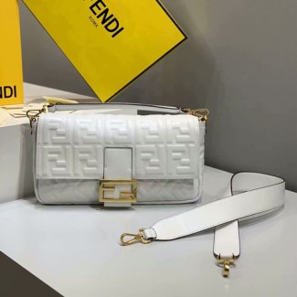 펜디 바게트 라지 8BR771 화이트