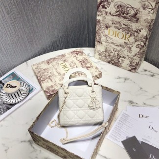 디올 울트라 매트 미니 레이디백 M0566 화이트