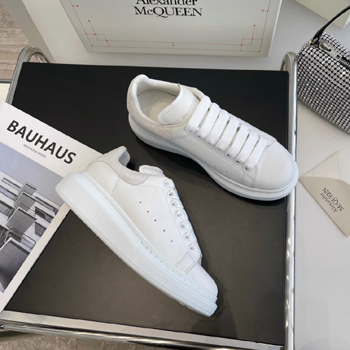 알렉산더 맥퀸  남여공용 스니커즈  586434-22