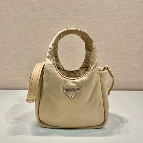 프라다 나일론 스몰 패디드 백 1BA359-9