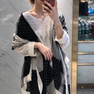 샤넬 신상 스카프 G3642