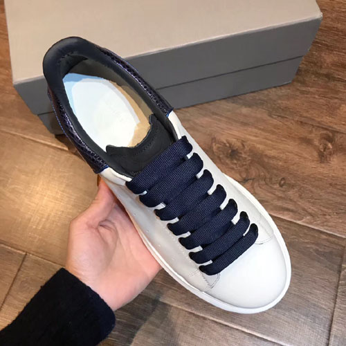 알렉산더 맥퀸 남여공용 오버사이즈 스니커즈 533722 블루