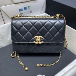 샤넬 골드볼 미디엄 플랩 체인백 AP2649 카프스킨 블랙