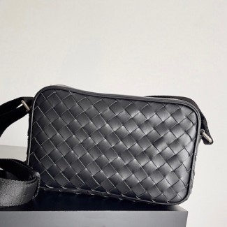 보테가 인트레치아토 스몰 카메라 백 V6614 블랙