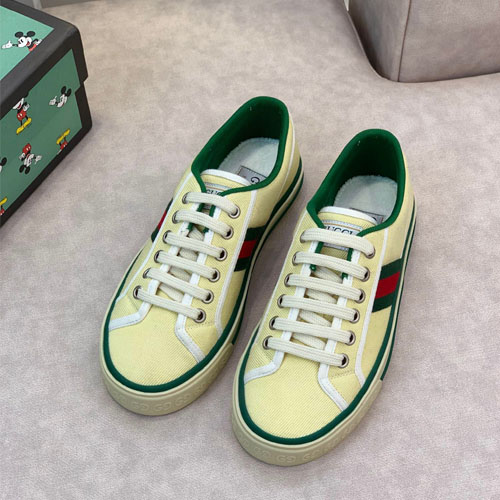 구찌 여성용 신상 스니커즈 620320