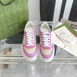 구찌 남여공용 스니커즈 670431-7