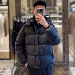 몽클레어 남여공용 사이클론 투인원 패딩 MC3688