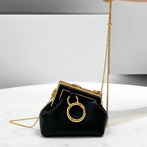 펜디 나노  퍼스트 체인백 7AS051 블랙