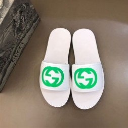 구찌 남성용 신상 슬리퍼 620327