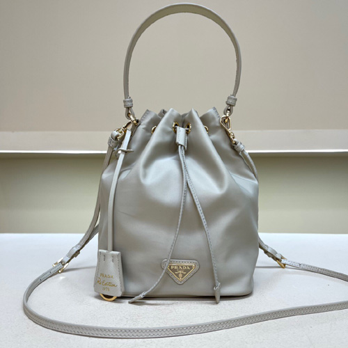 프라다 리나일론 버킷백 1BE067-6