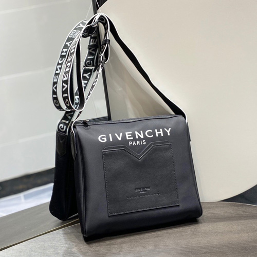 지방시 남성용 나일론 크로스백 GV-262231