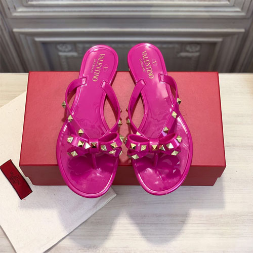 발렌티노 신상 슬리퍼 2S0S20