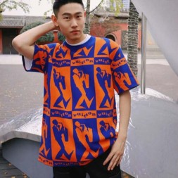 루이비통  남여공용  반팔  M10219