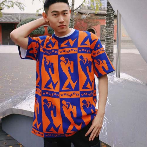 루이비통  남여공용  반팔  M10219