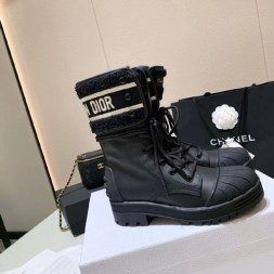 디올 여성용 앵글부츠 KD0664 블랙