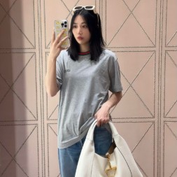 구찌 남여공용 반팔 617662