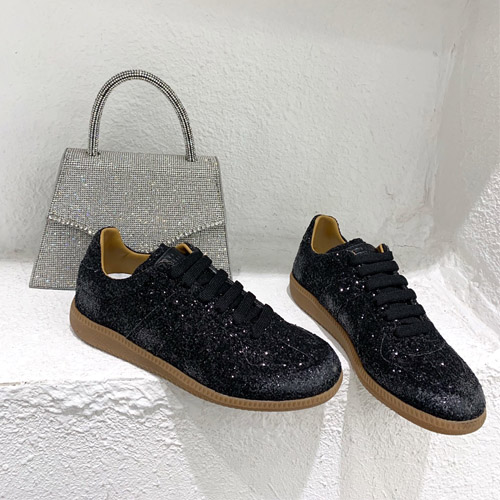 마르지엘라 독일군 스니커즈 190231 블랙