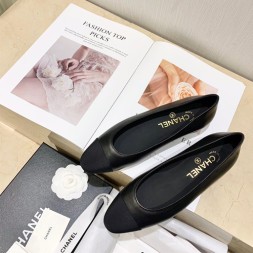 샤넬 신상 로퍼 G34303 블랙