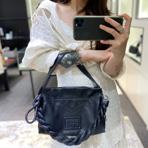 지방시 미디엄 ID93 백 BB098 블랙