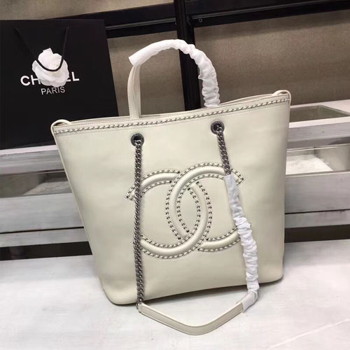 샤넬 18S/S  신상 토트백 A8077 화이트