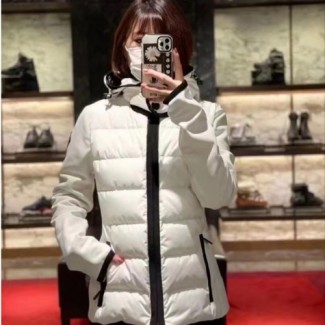몽클레어 여성용 패딩 MC3520 화이트