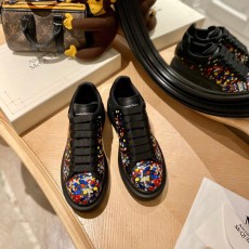 알렉산더 맥퀸  남여공용 스니커즈 586424-6