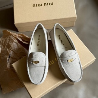 미우미우 여성 로퍼 57255-1