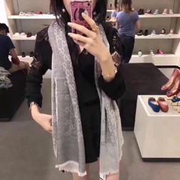 구찌 신상 스카프 G3682-3