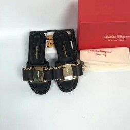 페레가모 신상 샌들 F38040