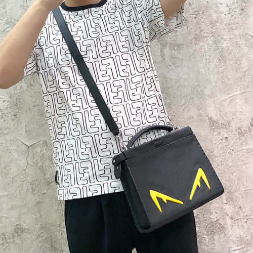 펜디 피카부 I SEE U 미니 7VA530