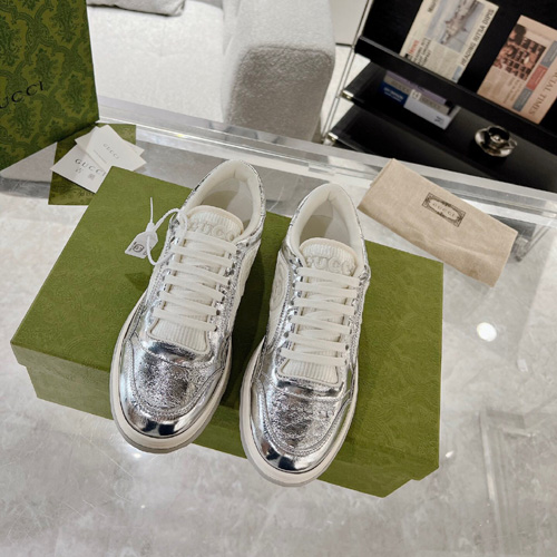 구찌 남여공용 운동화 670479-8