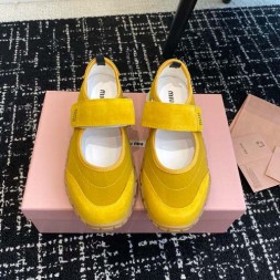 미우미우 여성용 운동화  57275-3