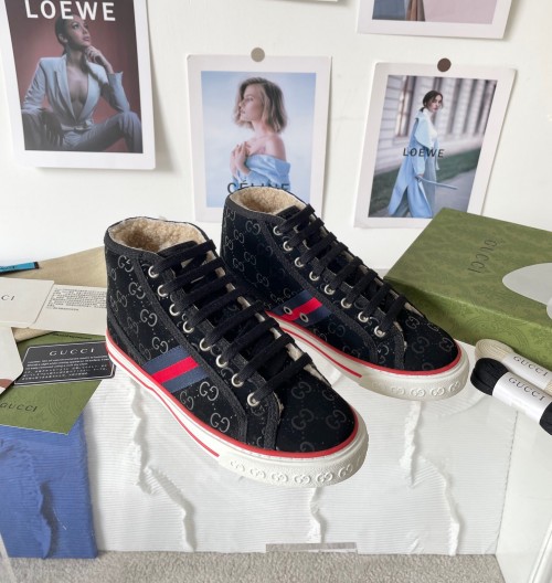 구찌 남여공용 스니커즈 670462 블랙