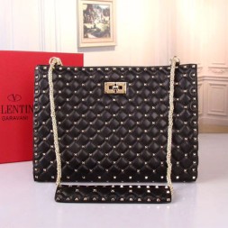발렌티노 락스터드 스파이크 토트 백 NW2B0A66 블랙 금장