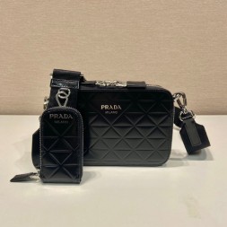 프라다 브리크 크로스백 2VH070 블랙