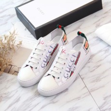 구찌 신상 남성용 스니커즈 371206