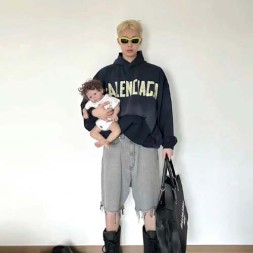 발렌시아가 남여공용 후드  528808