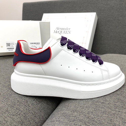 알렉산더 맥퀸  남여공용 스니커즈 586419
