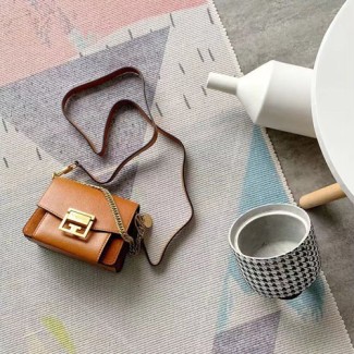 지방시 신상 GV3 미니 숄더백 BB069 브라운 금장