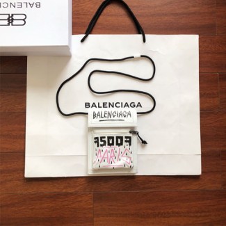 발렌시아가 익스플로러 파우치 스트랩 백 936801 그래피티 화이트