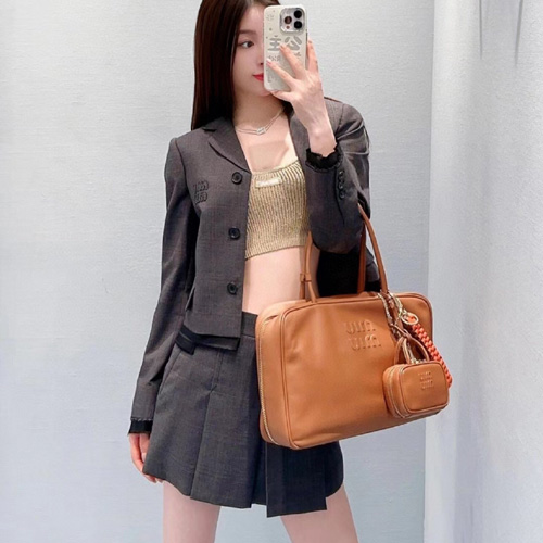 미우미우 여성용 자켓 세트 MIU0068