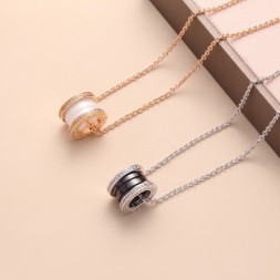 불가리 비제로원 네크리스  B70607