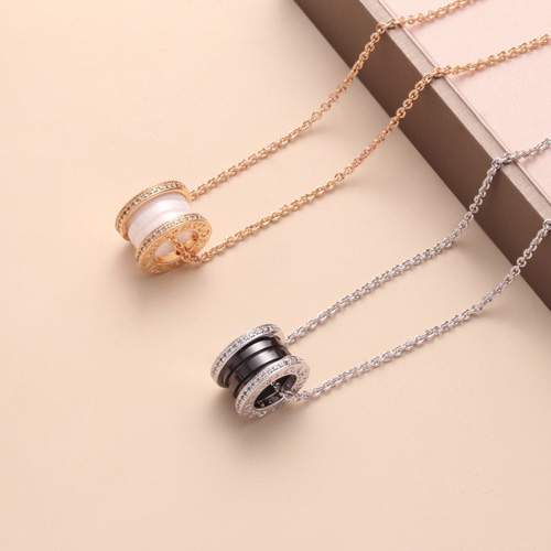 불가리 비제로원 네크리스  B70607