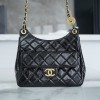  샤넬 23C 미듐 포켓 호보백 AS3710 유광 블랙