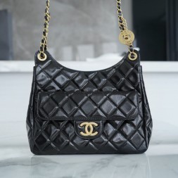  샤넬 23C 미듐 포켓 호보백 AS3710 유광 블랙