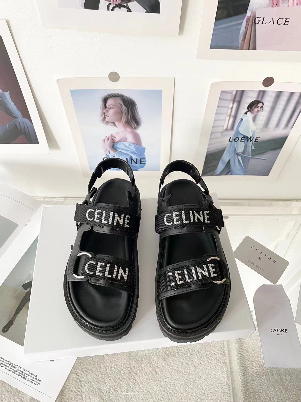 셀린느 여성용 샌들 CE3598