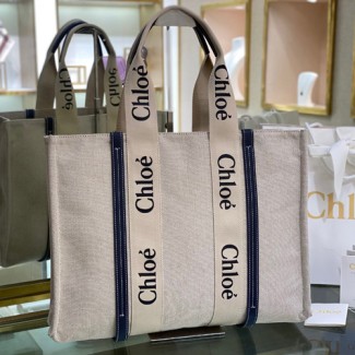 끌로에 우디백 45331 라지 네이비