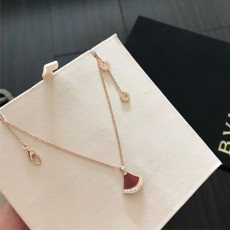 불가리 신상 목걸이 B70595