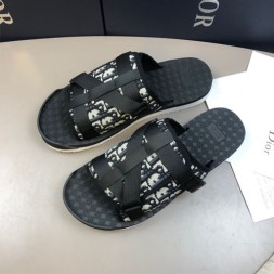 디올 남성용 신상 슬리퍼 KDI575