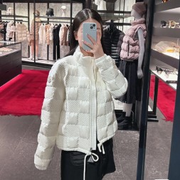 몽클레어 여성용 엔시 숏패딩 MC3694